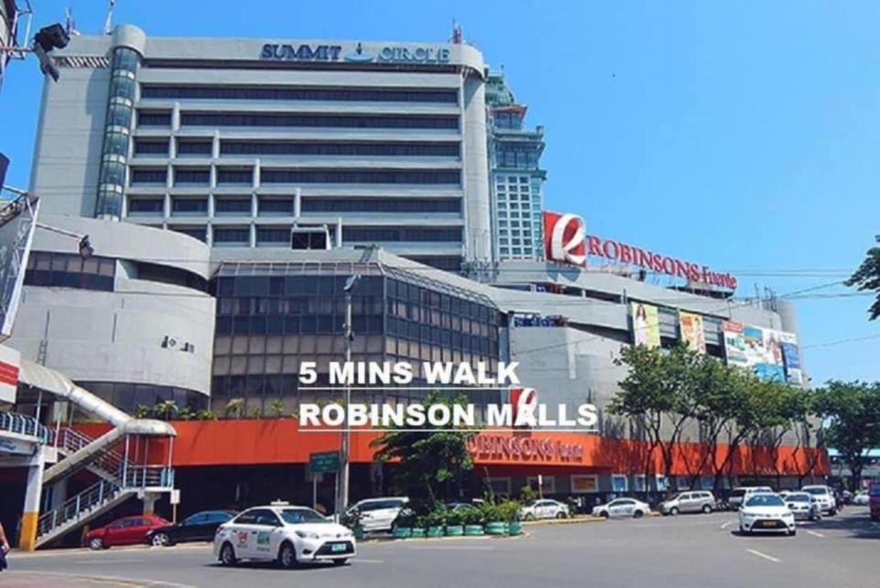 Horizon 101 A2 Shortwalk Robinson Mall Mango Square Bar Apartment Cebu Bagian luar foto