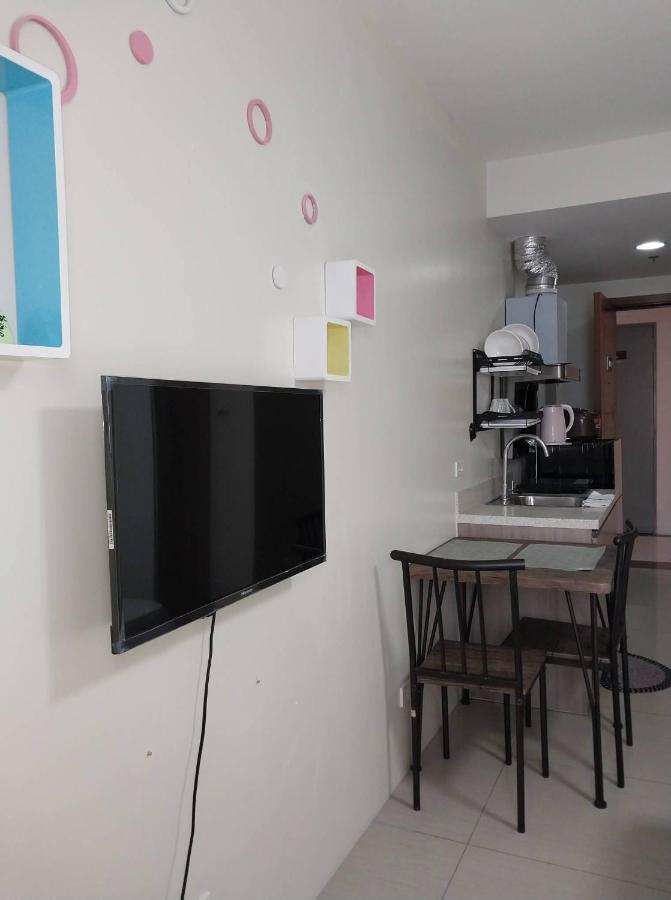 Horizon 101 A2 Shortwalk Robinson Mall Mango Square Bar Apartment Cebu Bagian luar foto