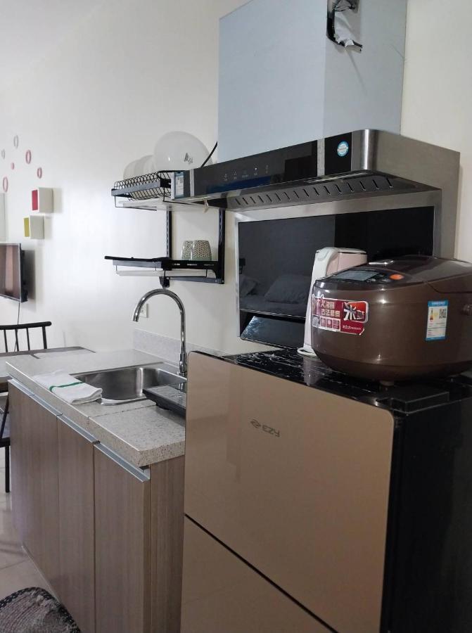 Horizon 101 A2 Shortwalk Robinson Mall Mango Square Bar Apartment Cebu Bagian luar foto