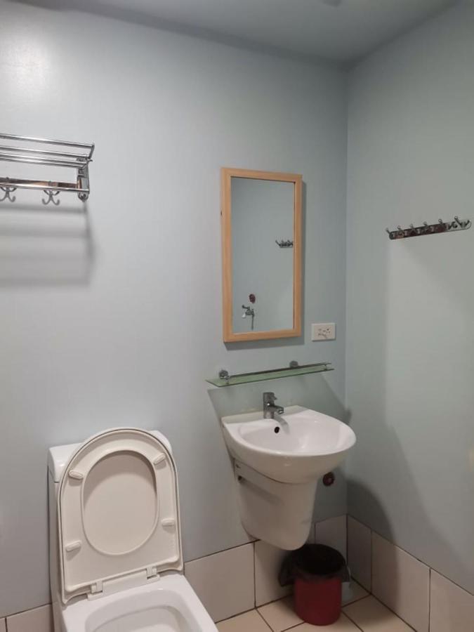 Horizon 101 A2 Shortwalk Robinson Mall Mango Square Bar Apartment Cebu Bagian luar foto