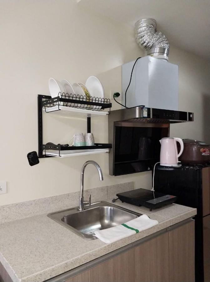 Horizon 101 A2 Shortwalk Robinson Mall Mango Square Bar Apartment Cebu Bagian luar foto